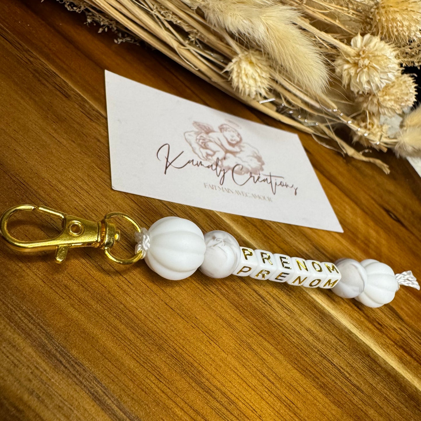 𝑃𝑜𝑟𝑡𝑒-𝑐𝑙𝑒́𝑠 𝑠𝑖𝑚𝑝𝑙𝑒. ✨