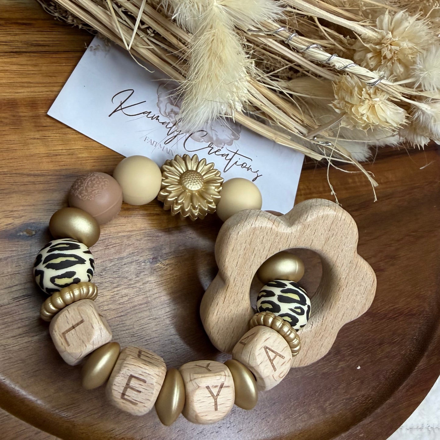 𝐴𝑛𝑛𝑒𝑎𝑢𝑥 𝑑𝑒 𝑑𝑒𝑛𝑡𝑖𝑡𝑖𝑜𝑛 𝑓𝑎𝑛𝑡𝑎𝑖𝑠𝑖𝑒.✨