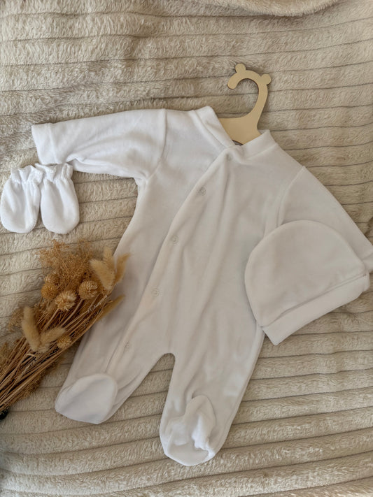 𝐿𝑒𝑠 𝑝𝑦𝑗𝑎𝑚𝑎𝑠 𝟹 𝑝𝑖𝑒̀𝑐𝑒𝑠. ✨