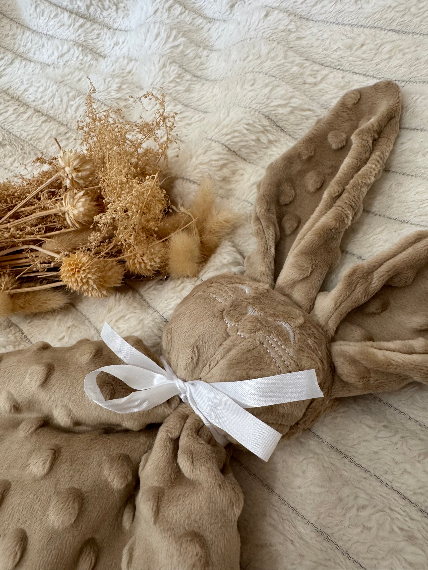 𝐷𝑜𝑢𝑑𝑜𝑢 𝑙𝑎𝑝𝑖𝑛 𝑚𝑖𝑛𝑘𝑦. ✨