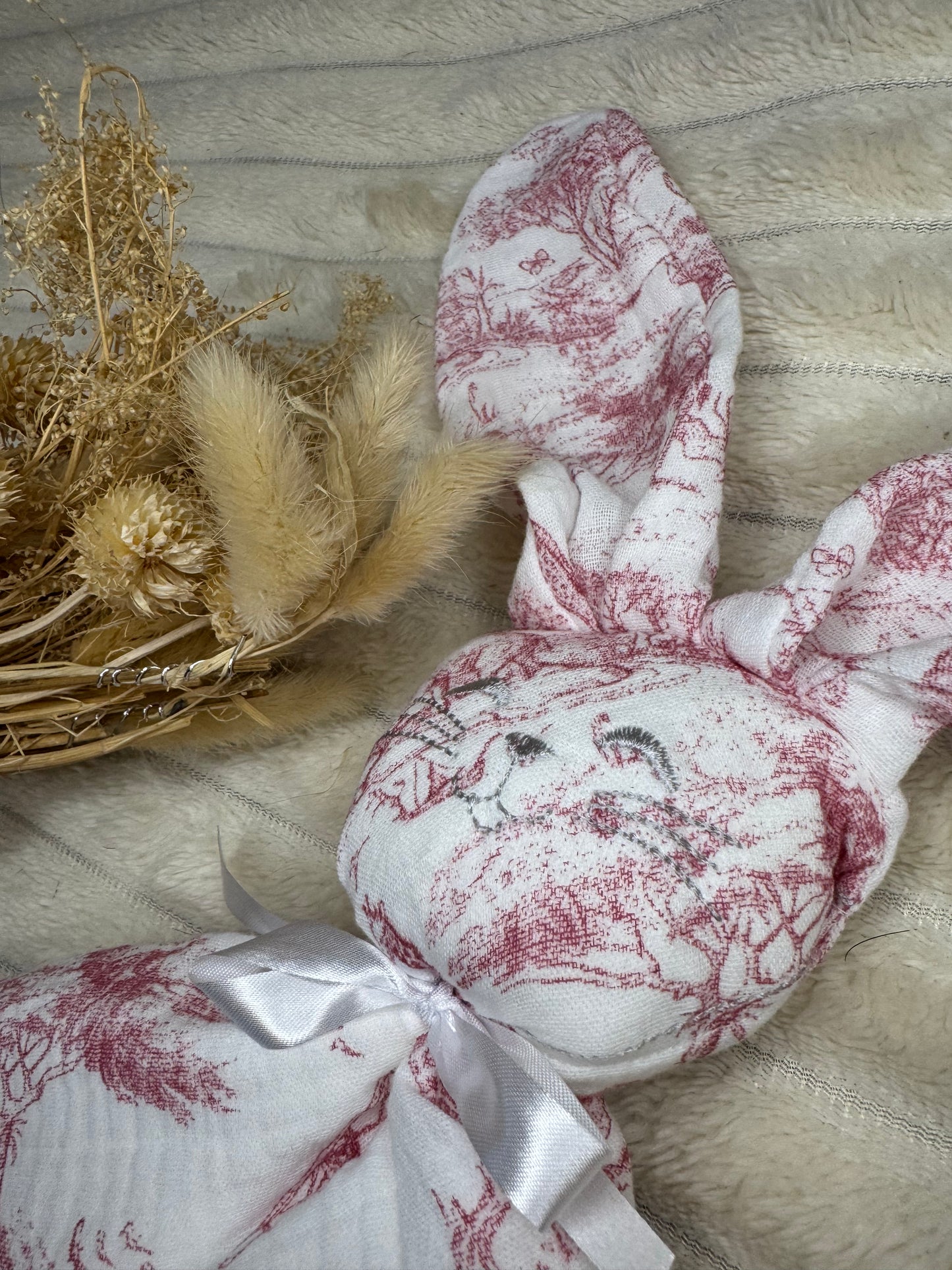 𝐷𝑜𝑢𝑑𝑜𝑢 𝑙𝑎𝑝𝑖𝑛 𝑠𝑎𝑓𝑎𝑟𝑖. ✨