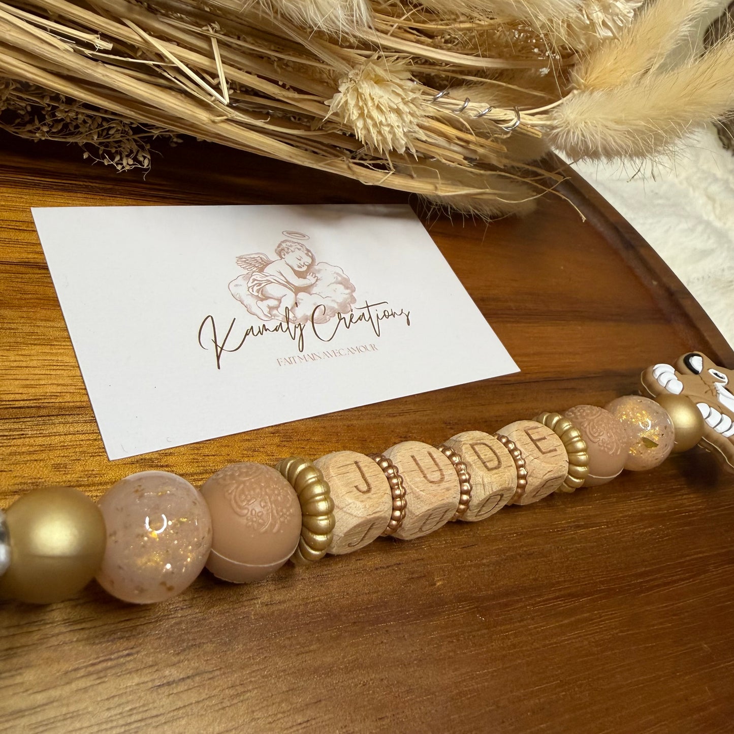 𝐴𝑡𝑡𝑎𝑐𝘩𝑒 𝑡𝑒́𝑡𝑖𝑛𝑒 𝑢𝑛𝑒 𝑓𝑎𝑛𝑡𝑎𝑖𝑠𝑖𝑒.✨