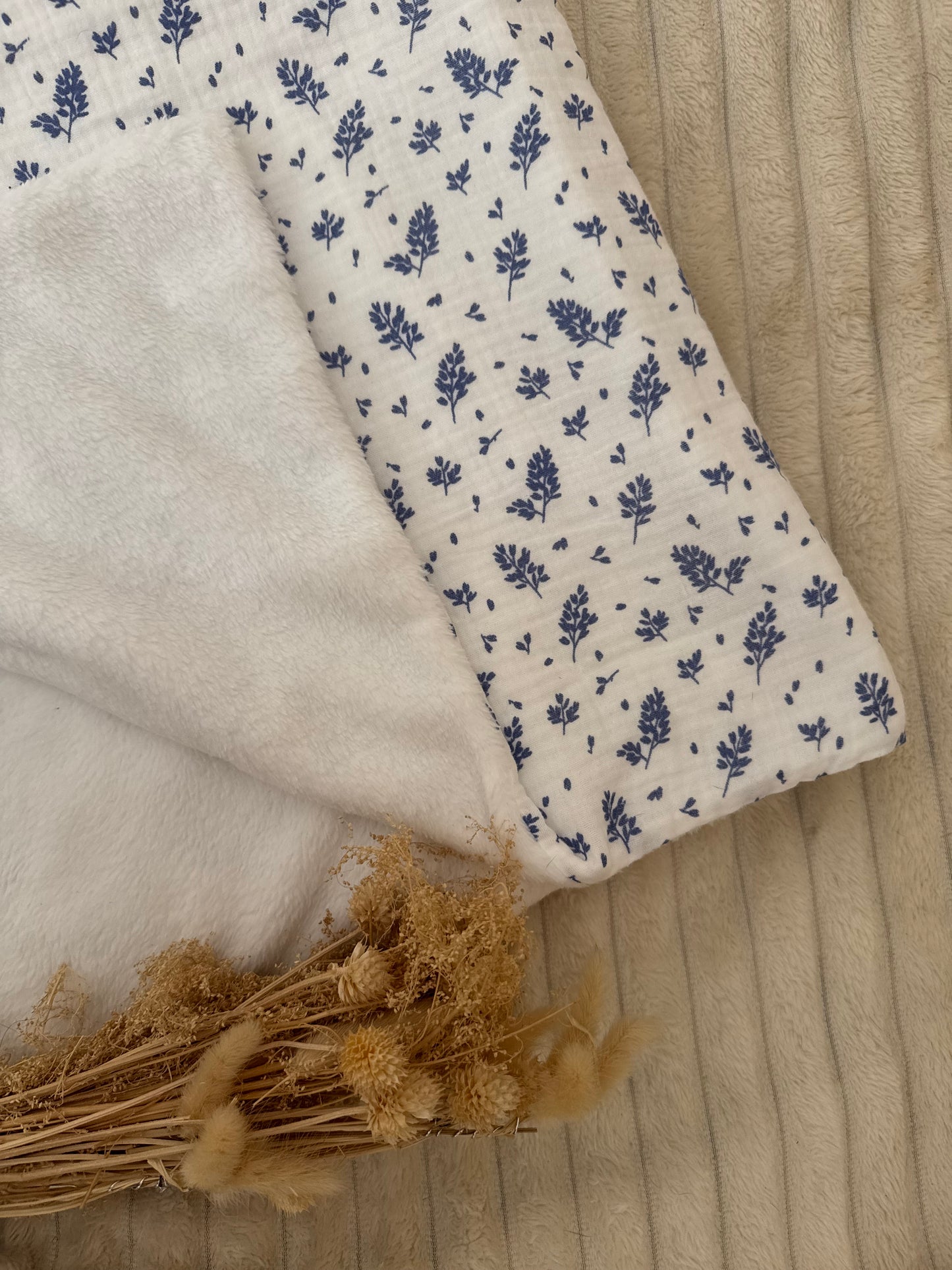 𝐶𝑜𝑢𝑣𝑒𝑟𝑡𝑢𝑟𝑒 𝑓𝑙𝑒𝑢𝑟𝑖𝑒. ✨